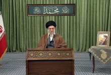 قائد الثورة والجمهورية الإسلامية في إيران السيد علي خامنئي