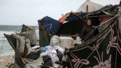 "علماء المسلمين" يدعو لتحرك عاجل لإيواء النازحين في غزة