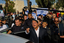 بن غفير يدفع نحو قانون عنصري لتقييد الأذان بأراضي 48